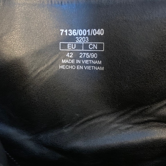 Zara Platform Boots - Picture 2 of 2